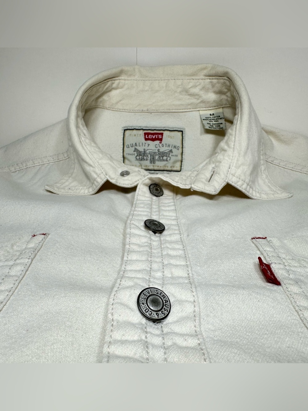 Vintage 90s Levi's Red Tab White Denim LS Shirt Men's M Metal Button Down 1997